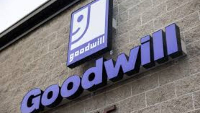 Is Goodwill Open On Labor Day