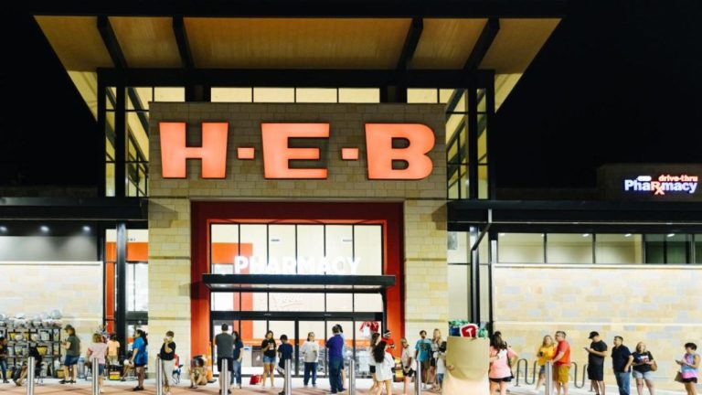 Is H-E-B Open On Labor Day