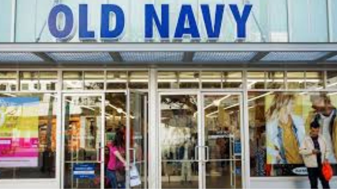 Is Old Navy Open On Labor Day