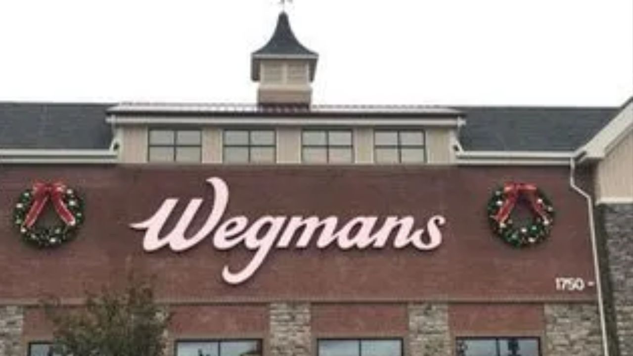 is wegmans open on Labor Day